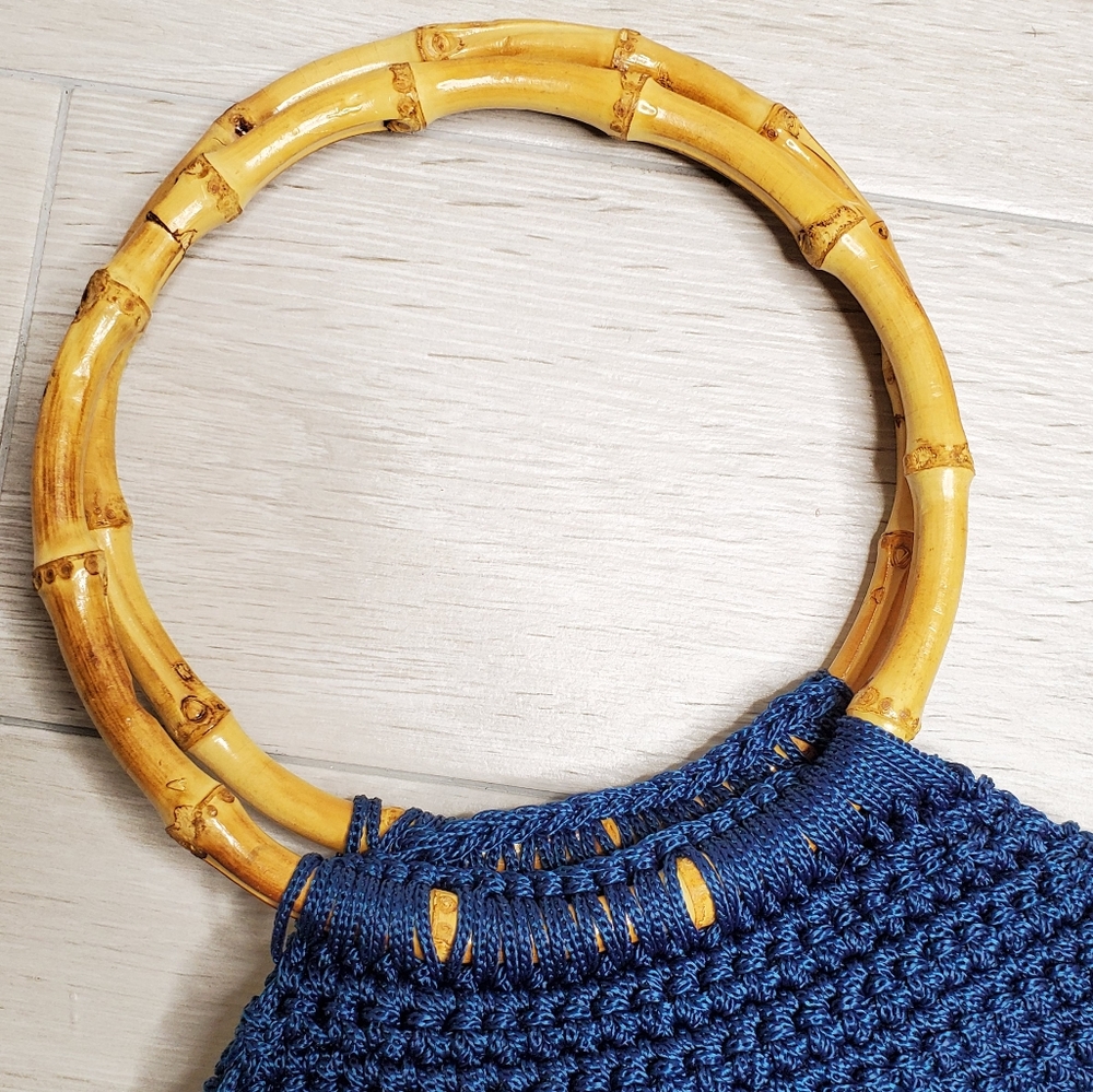 UNBRANDED Blue Macrame Round Bamboo Handle Bag. - Picture 2 of 4